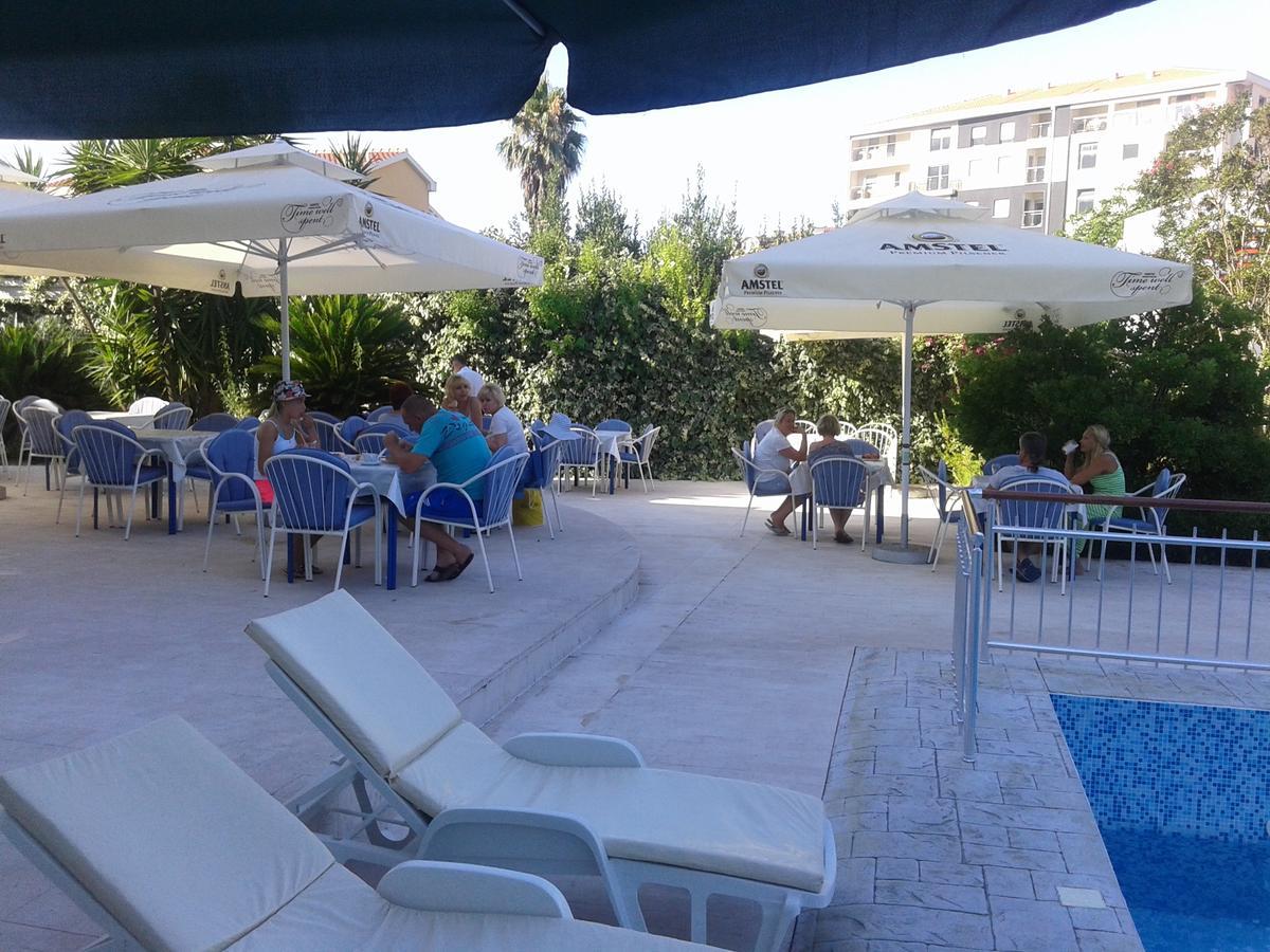 בודווה Hotel Jovana מראה חיצוני תמונה